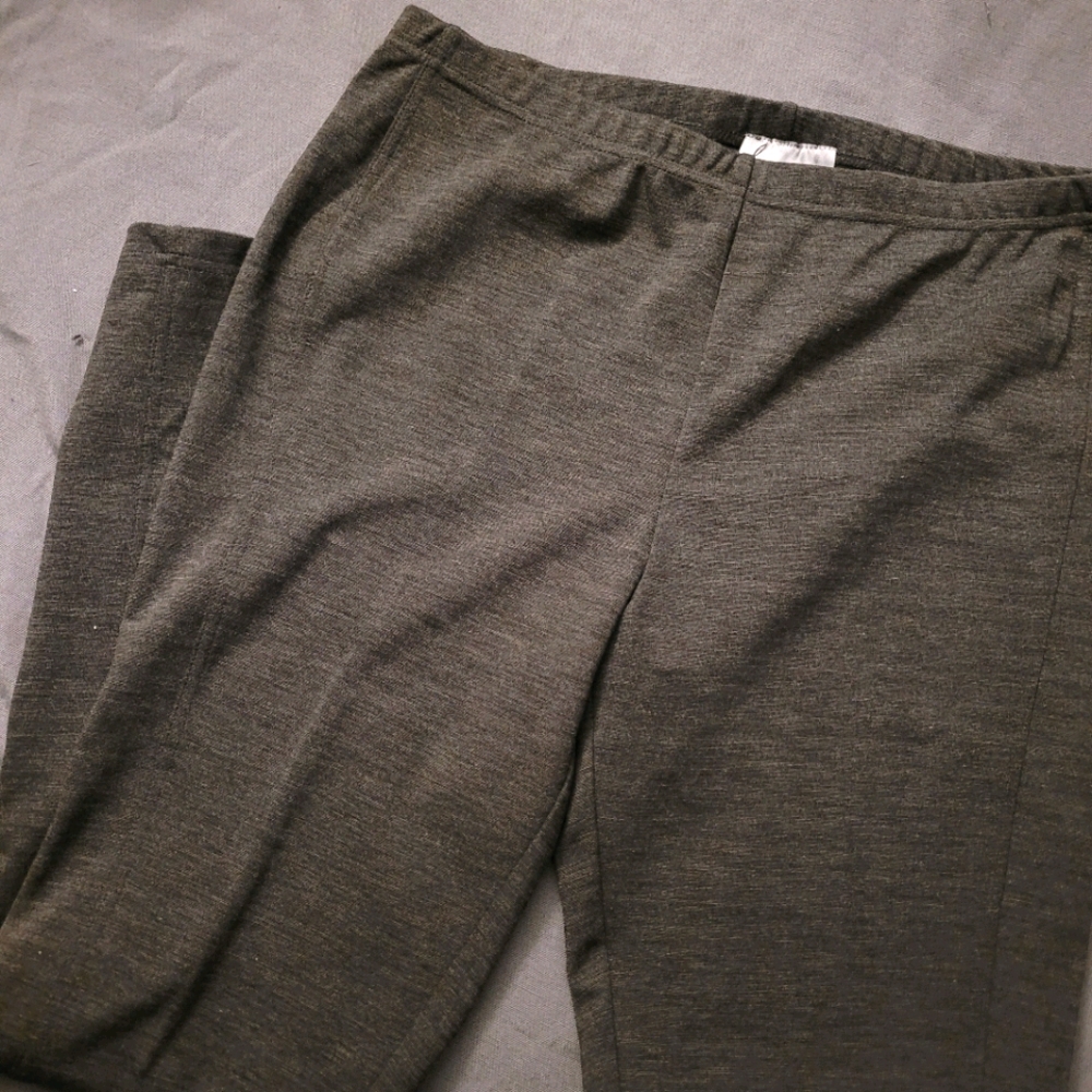Lynn Ritchie | NWT Ponte Heather Gray Legging L